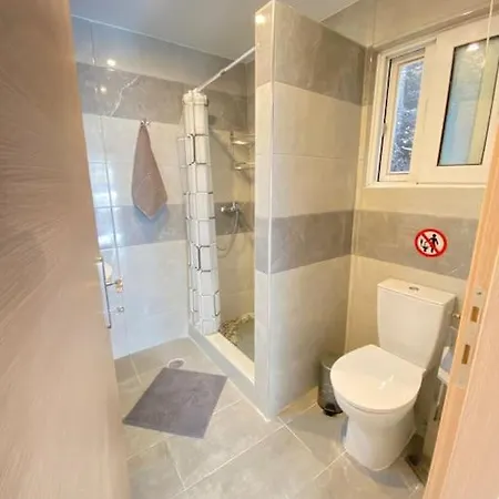 Daire ανωι-anoi Rhodes